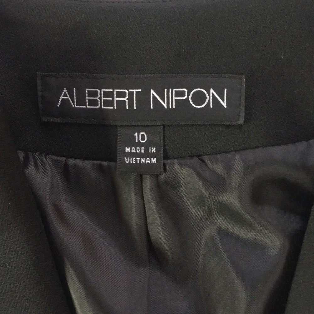 Women suits jacket and pants - Picture 8 of 8